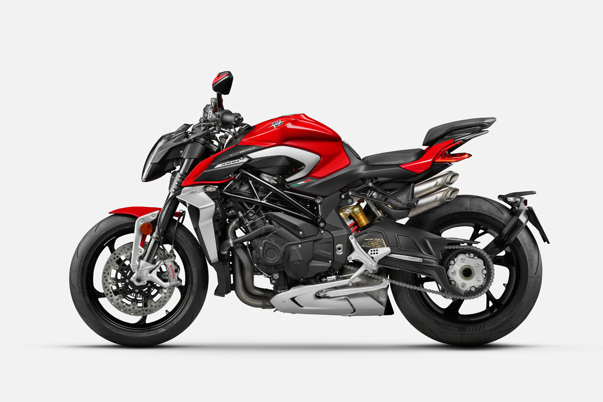 1000-_0005_2026_B4_1000_9882